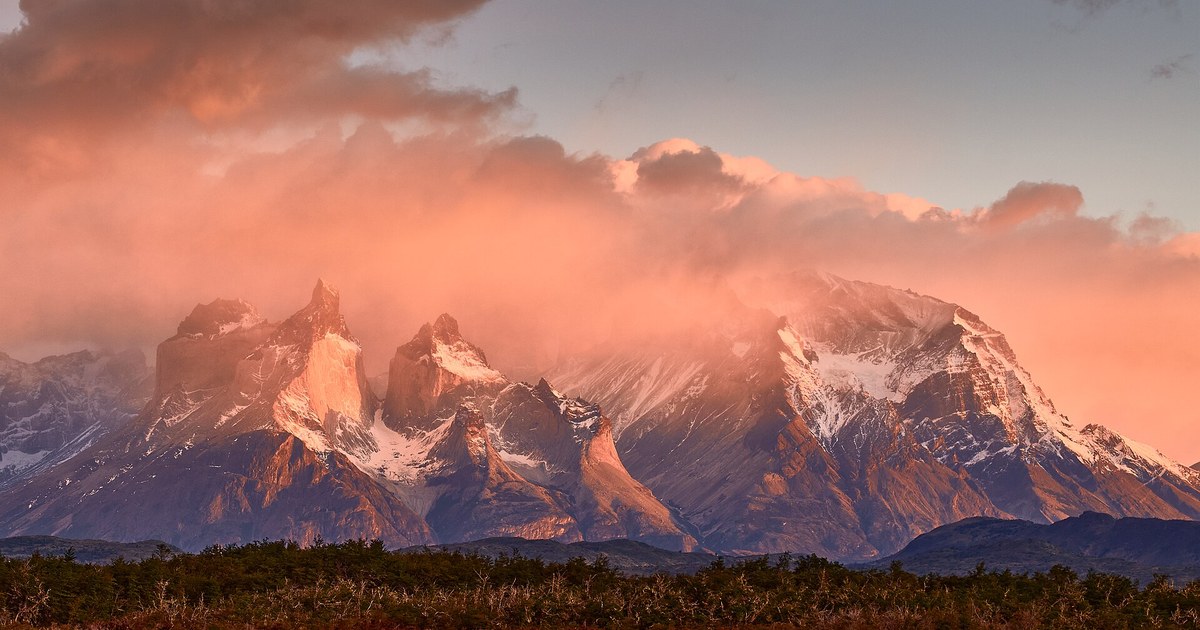 Chile travel eSIM with fast 5G/4G/LTE mobile data coverage from MegaEsim