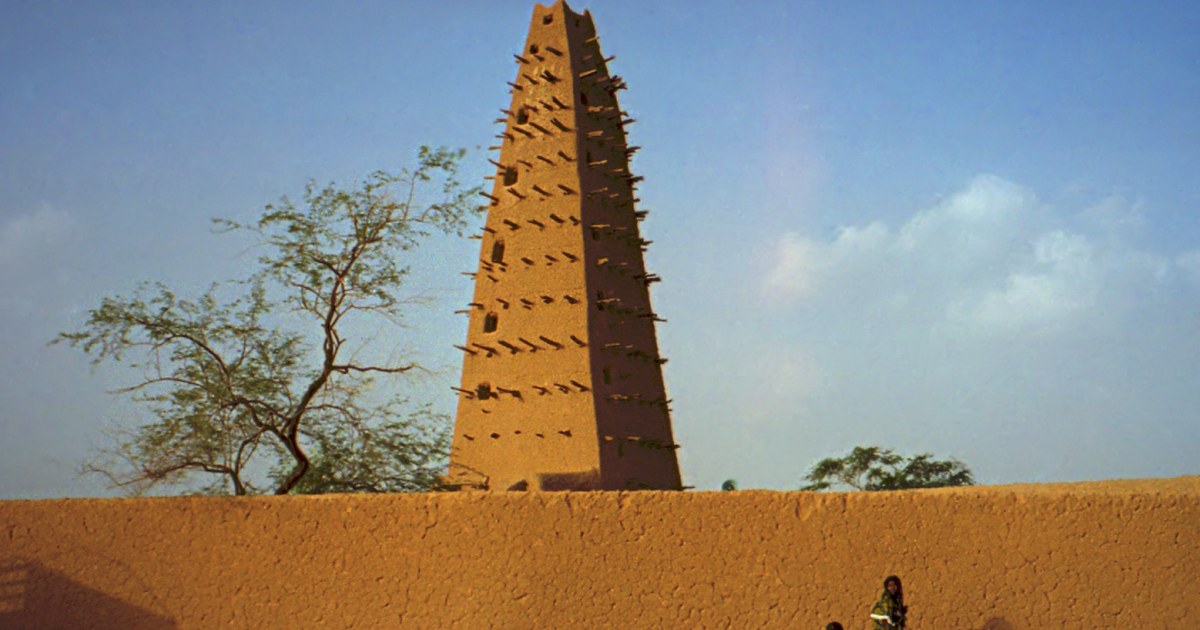 Niger travel eSIM with fast 5G/4G/LTE mobile data coverage from MegaEsim