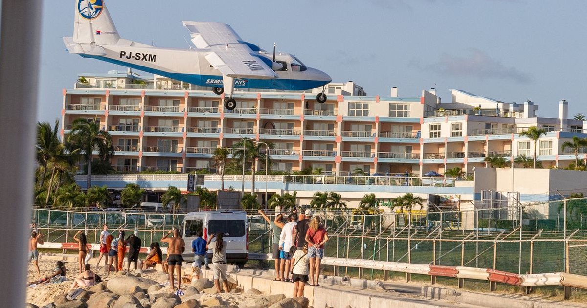 Sint Maarten travel eSIM with fast 5G/4G/LTE mobile data coverage from MegaEsim